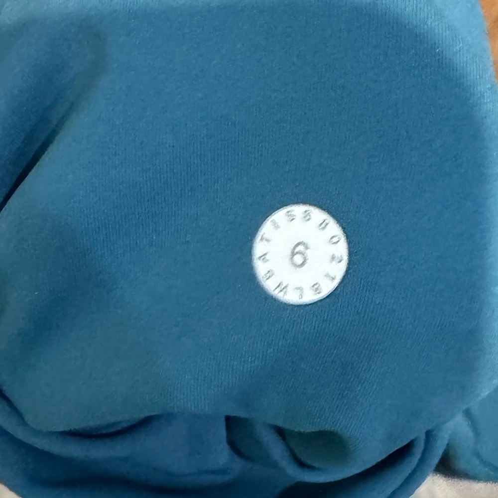 Lululemon Fast And Free 7/8 Tight ll - Picture 10 of 12